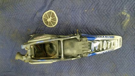 2001 yamaha 426 subframe with air box