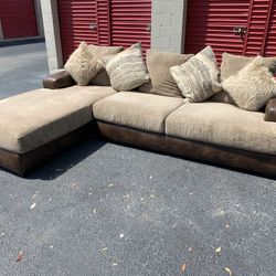 Comfy Nice Sectional Couch🔥🔥