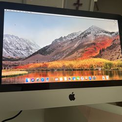Apple iMac Desktop Computer - Great Condition