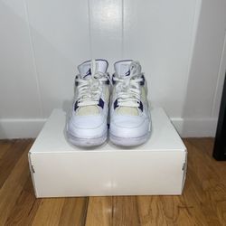 Jordan 4 Metallic Purple