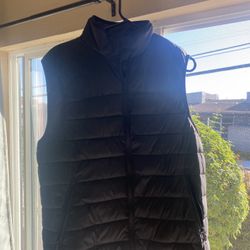 Perry Ellis Puffer