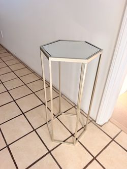 Metal Accent End Table with Mirror Top