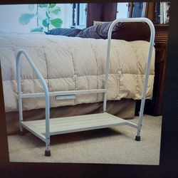 Adjustable Step2Bed Bedside Home Rail & Safety Step to Bed - $20 - PLEASE OPEN AND READ ENTIRE AD - $20