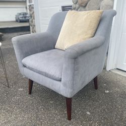 Pretty Blue-grey Chair