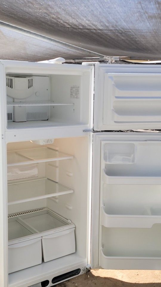 Frigidaire Fridge Apt Size 30 By 67 High 