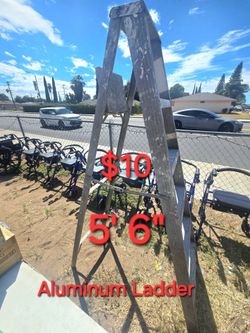 $10 5 and a half feet aluminum ladder