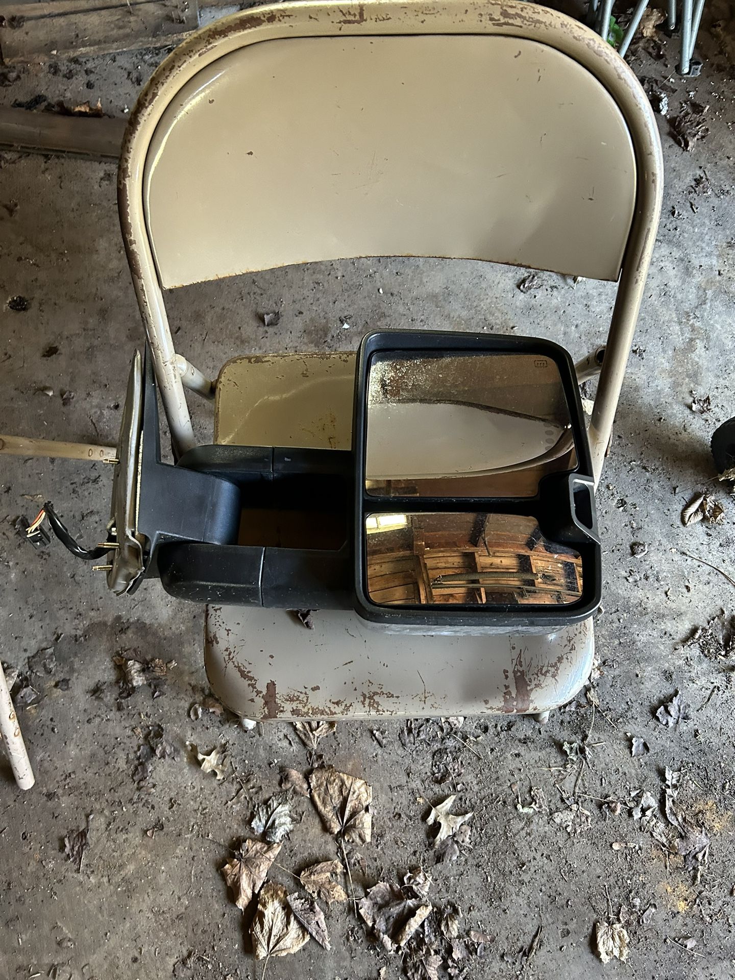 Tow Mirrors
