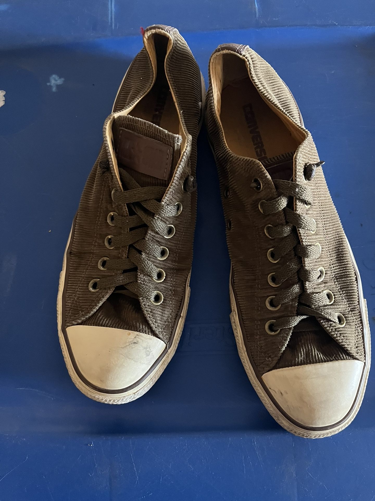 Converse Corduroy Kakigreen Men’s Sz 9/11 Women’s
