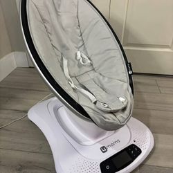 Mamaroo Baby Swing