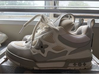 Size 40 Gray and white LV skates