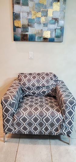 2 Oversize Lounge chair with cover included