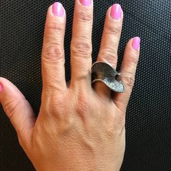 Unique New Silver Wave Ring