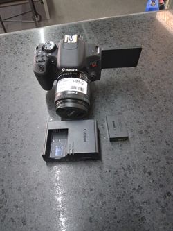 Canon Rebel T7i Camera ** Black Friday Sale 