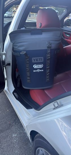 Una mochila nevera yeti