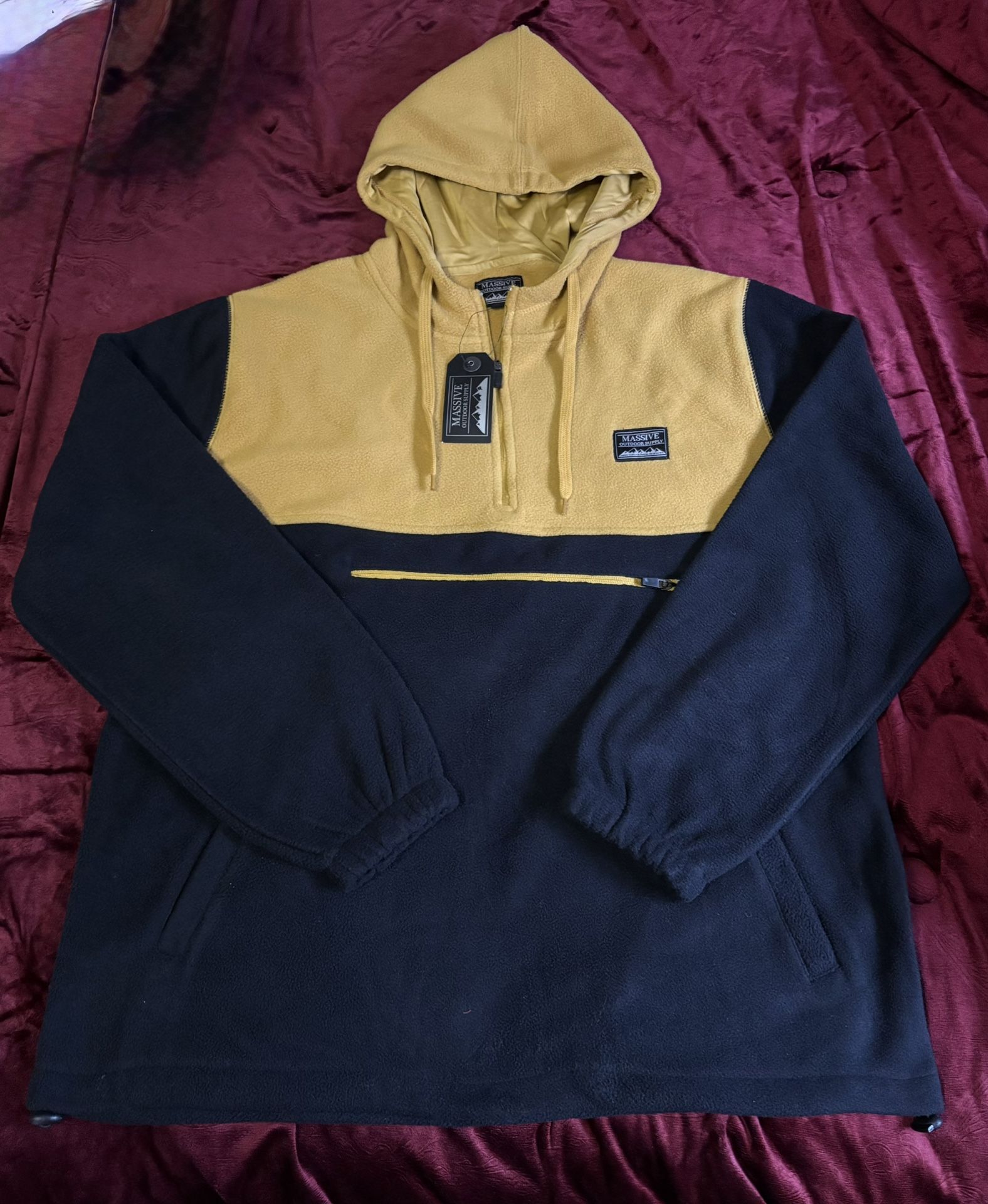 Men’s Outdoor Supply Fleece Pullover Hoodie