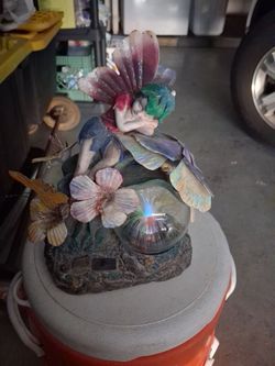 Vintage Light-Up Fiber Optic Fairy Figurine - Works Great!