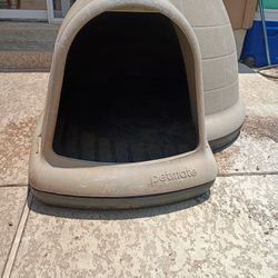 Dog House 
