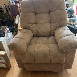 Lazy boy Recliner And Reclining Loveseat