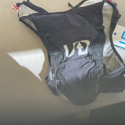 ULTIMATE DIRECTION Adventure Vesta 4.0 X/S Lichen, Hydrating Backpack Woman, Light Blue, Small