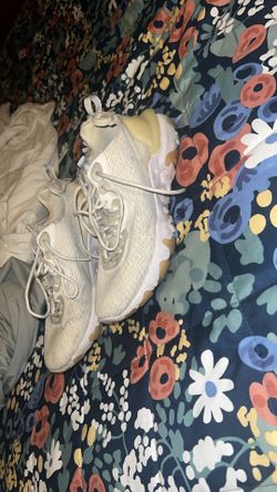 Nike React