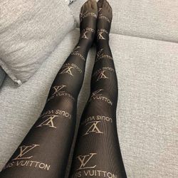 (Louis Vuitton) one-piece fishnet pants 😍 😍