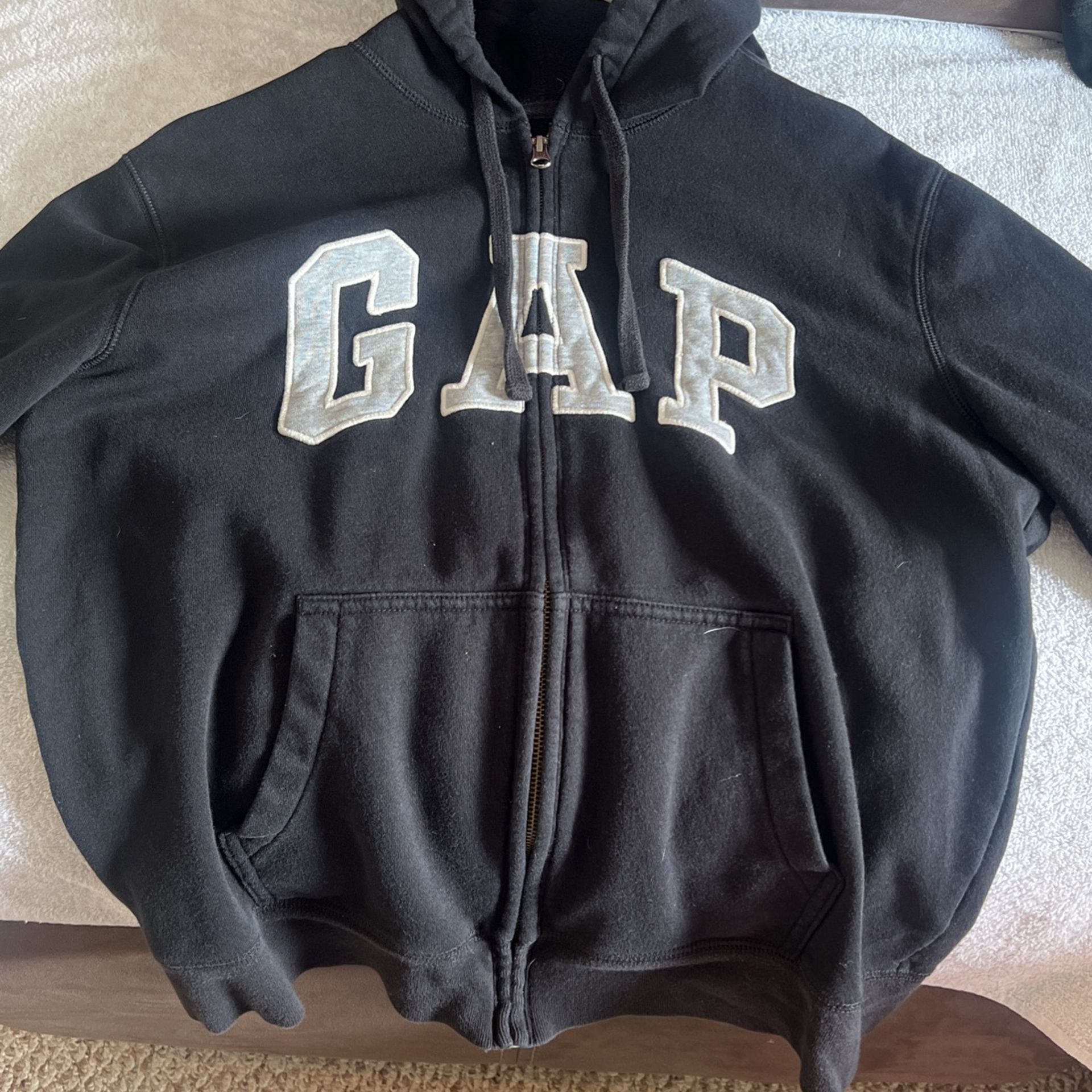 GUCCI x adidas COLLECTION** Black Hooded Seatshirt for Sale in Los Angeles,  CA - OfferUp