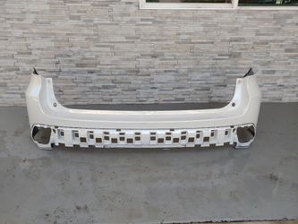 2014-2019 14 15 16 17 18 19 Toyota Highlander Blizzard Pearl White 070 Rear Bumper Cover