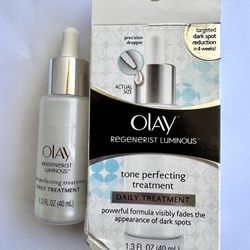 olay regenerist luminous dailys use tone perfecting 1.3oz 40ml NIB (bad Box)