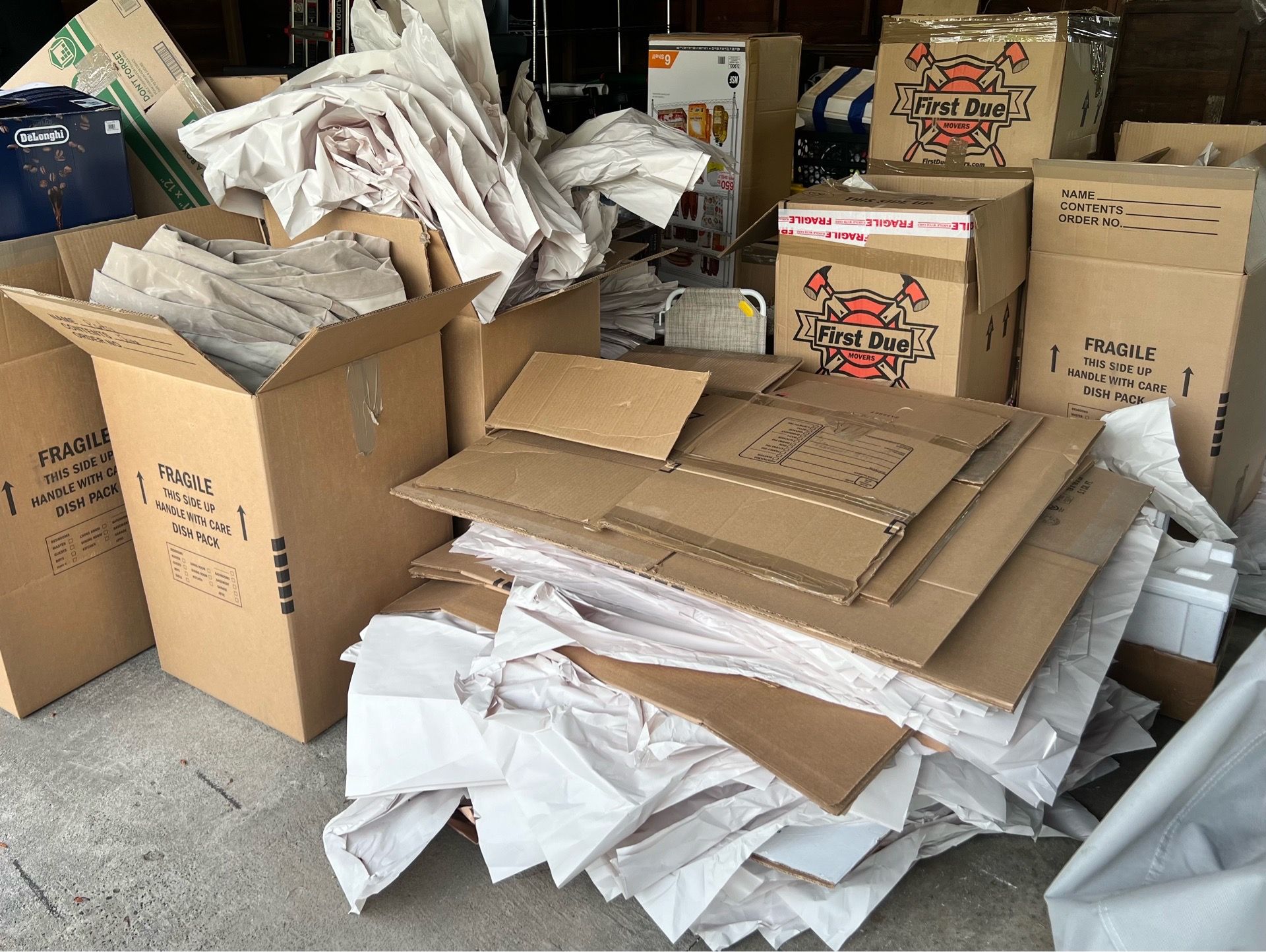Moving Boxes / Packing Paper