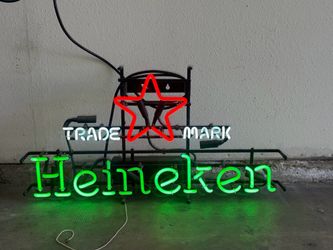 🔥 Authentic Heineken Neon Beer Sign – Trade Mark Star – Works Perfect! 🍺