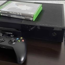 Xbox 1 Console, Black Controller And 2 Games