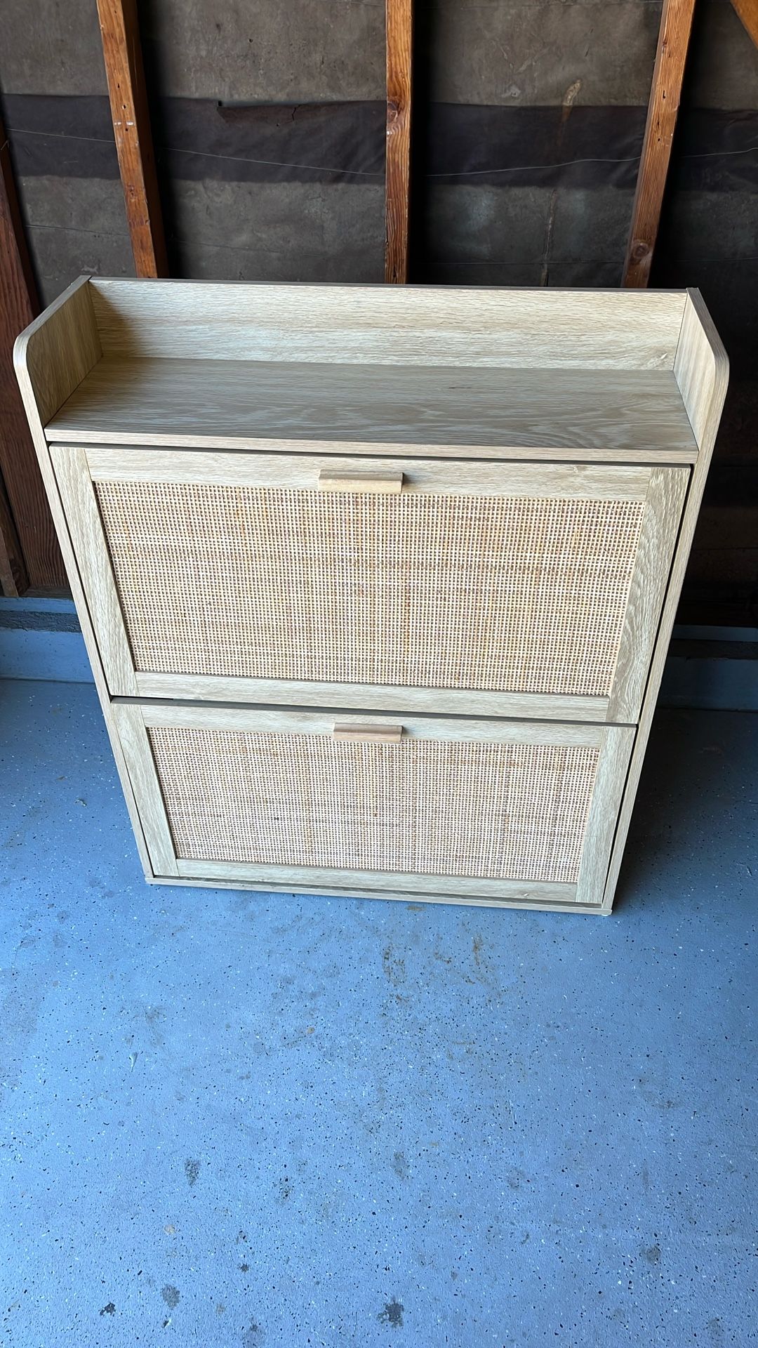 Shoe Rack. 31 W. 37H. 10 D