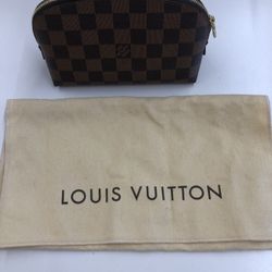 Louis Vuitton Monogram Pouch