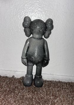 KAWS Style  3D Printed Figure 🎨