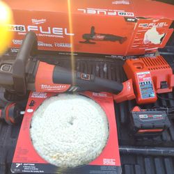 Milwaukee 7 "Variable Speed Polisher 
