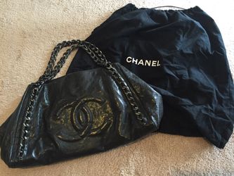 Authentic Chanel bag for Sale in San Diego, CA - OfferUp