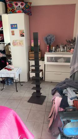 Metal self stand