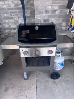 Weber Spirit II (3 Burner) PRE OWNED