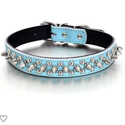 Blue spiked dog collar (11”-13.4” neck)