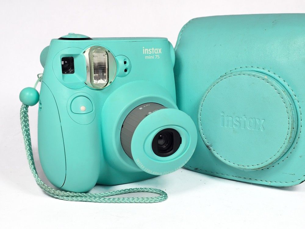 Fujifilm Instax mini 7S Instant Film Camera w/ Case & Strap – Teal *Works Great*