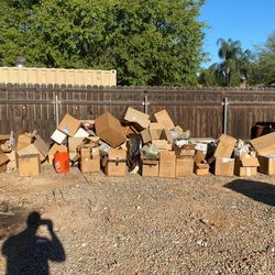 Free Boxes