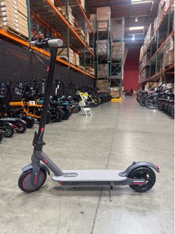 Electric scooter