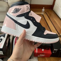 Jordan 1 Bubblegum 