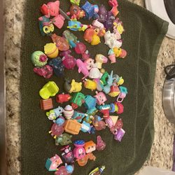 SHOPKINS LOT 