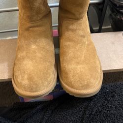 Khaki Color Ugg Boots Size 4