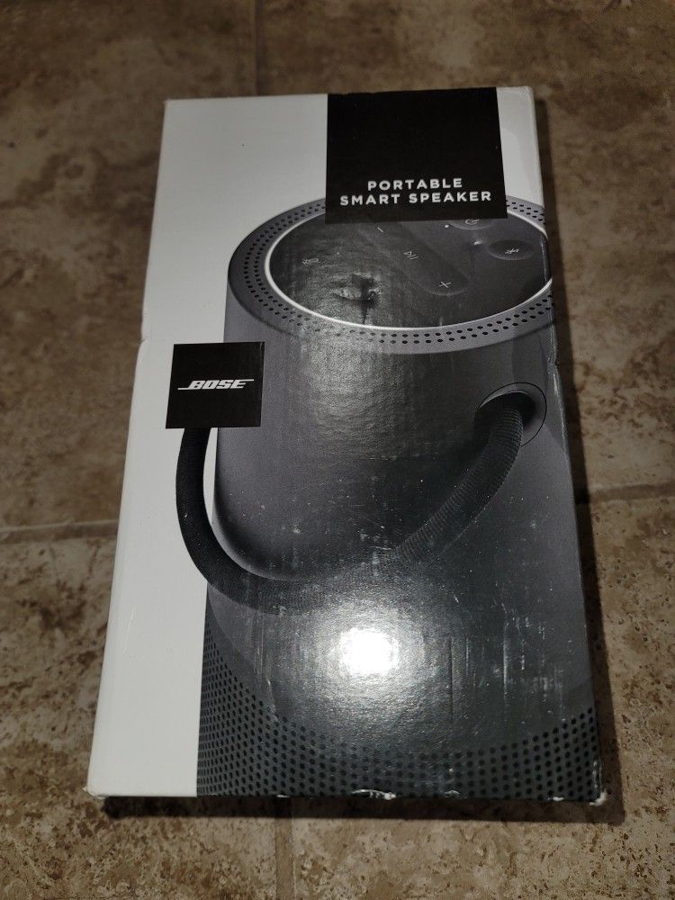 BOSE  SMART SPEAKER 