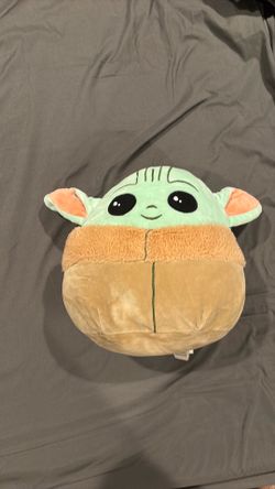 Baby yoda 10 in squishmallow