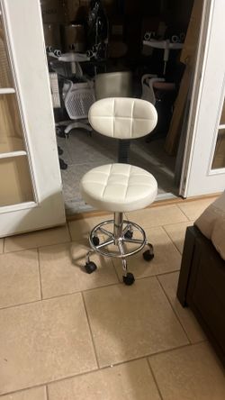 Salon Stool / Office Chair