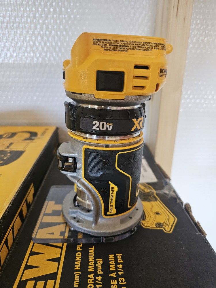 DeWalt 20v Compact Router