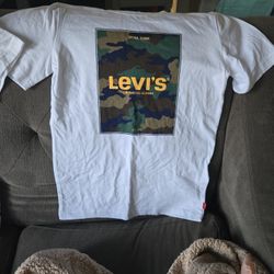 Levis Biys T Shirts NEW